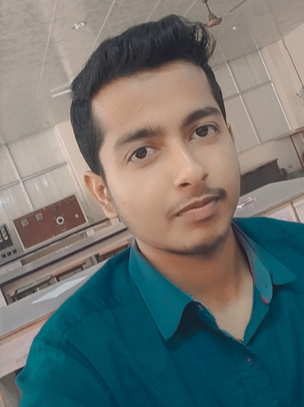 This is me Devant Pal